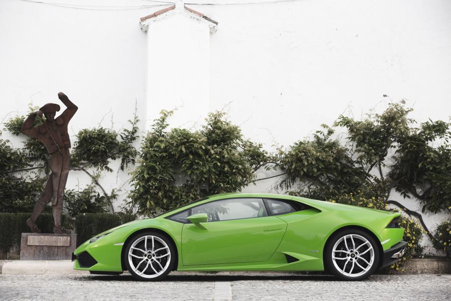  Lamborghini Huracan LP610-4 2014 года  (WW) (фото 29 из 153)